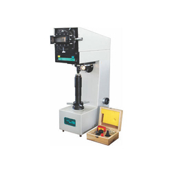 VM-50 Vickers Hardness Tester